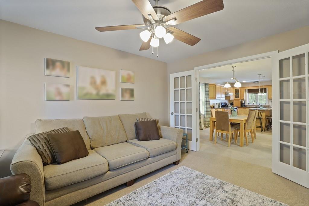 69 Abington Lane Fall River, MA 02721 - Photo 5 of 27 Gallery Image 5