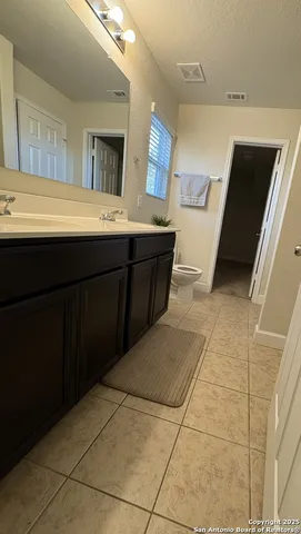 $2,200 | 1422 Kedros, San Antonio, TX 78245