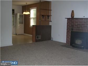 203 Brookhaven Road Brookhaven, PA 19015 - Photo 5 of 10 Living Room