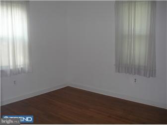 203 Brookhaven Road Brookhaven, PA 19015 - Photo 8 of 10 Bedroom