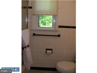 203 Brookhaven Road Brookhaven, PA 19015 - Photo 10 of 10 Bathroom