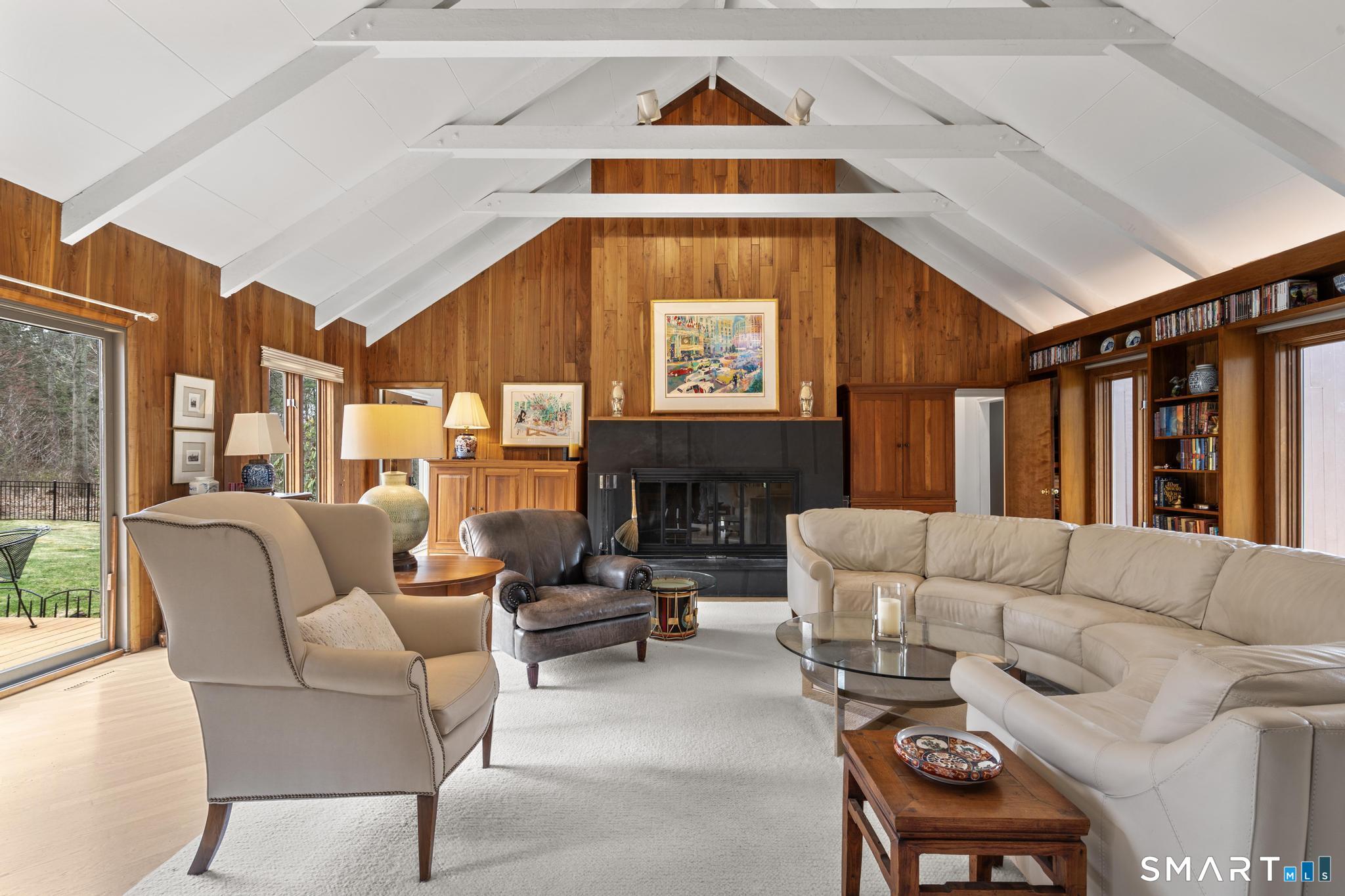 81 Deer Run Road Woodbridge, CT 06525 - Photo 6 of 40