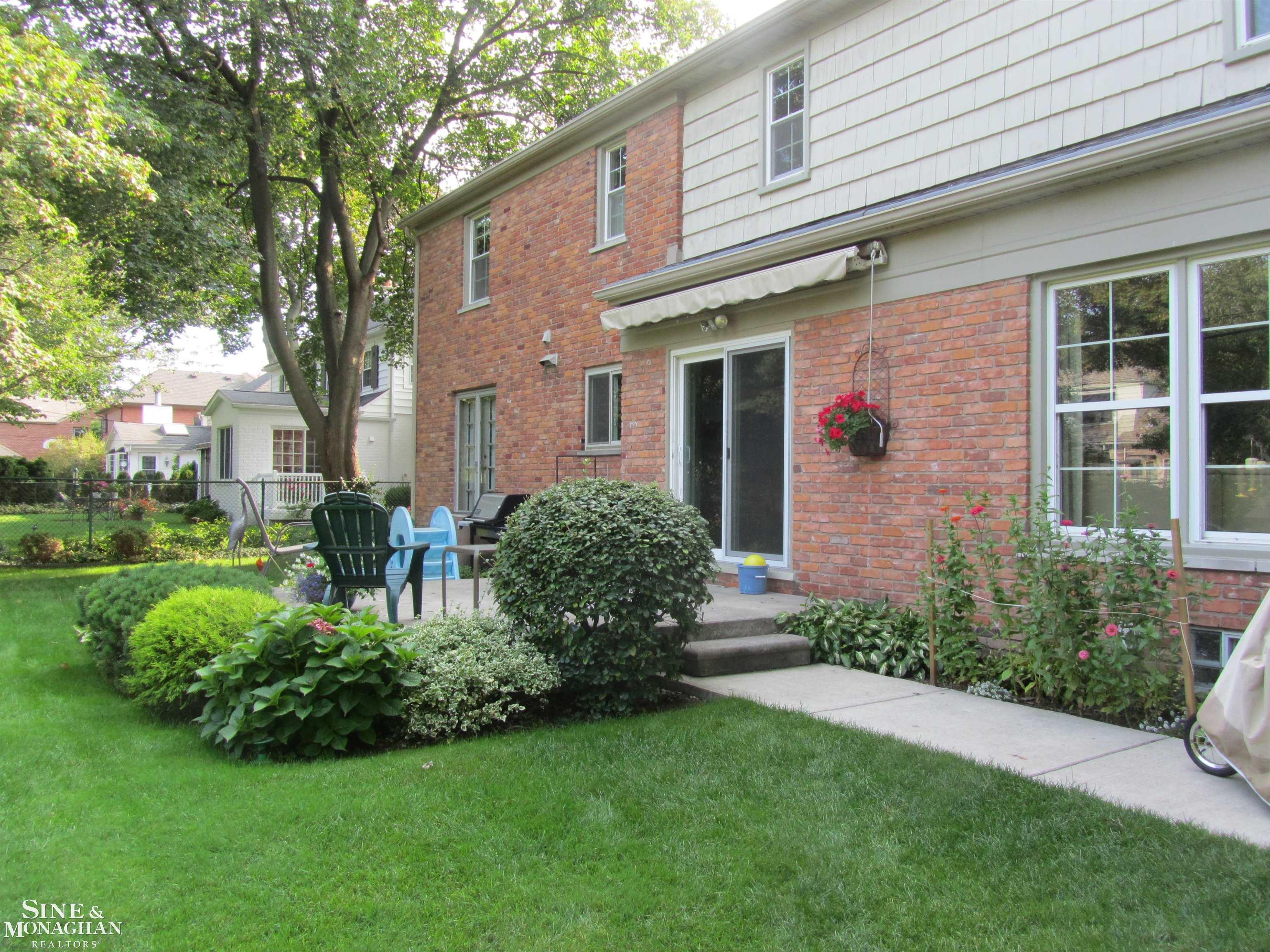 660 Pemberton Road Grosse Pointe, MI 48230 - Photo 31 of 50 50105093-30.JPG