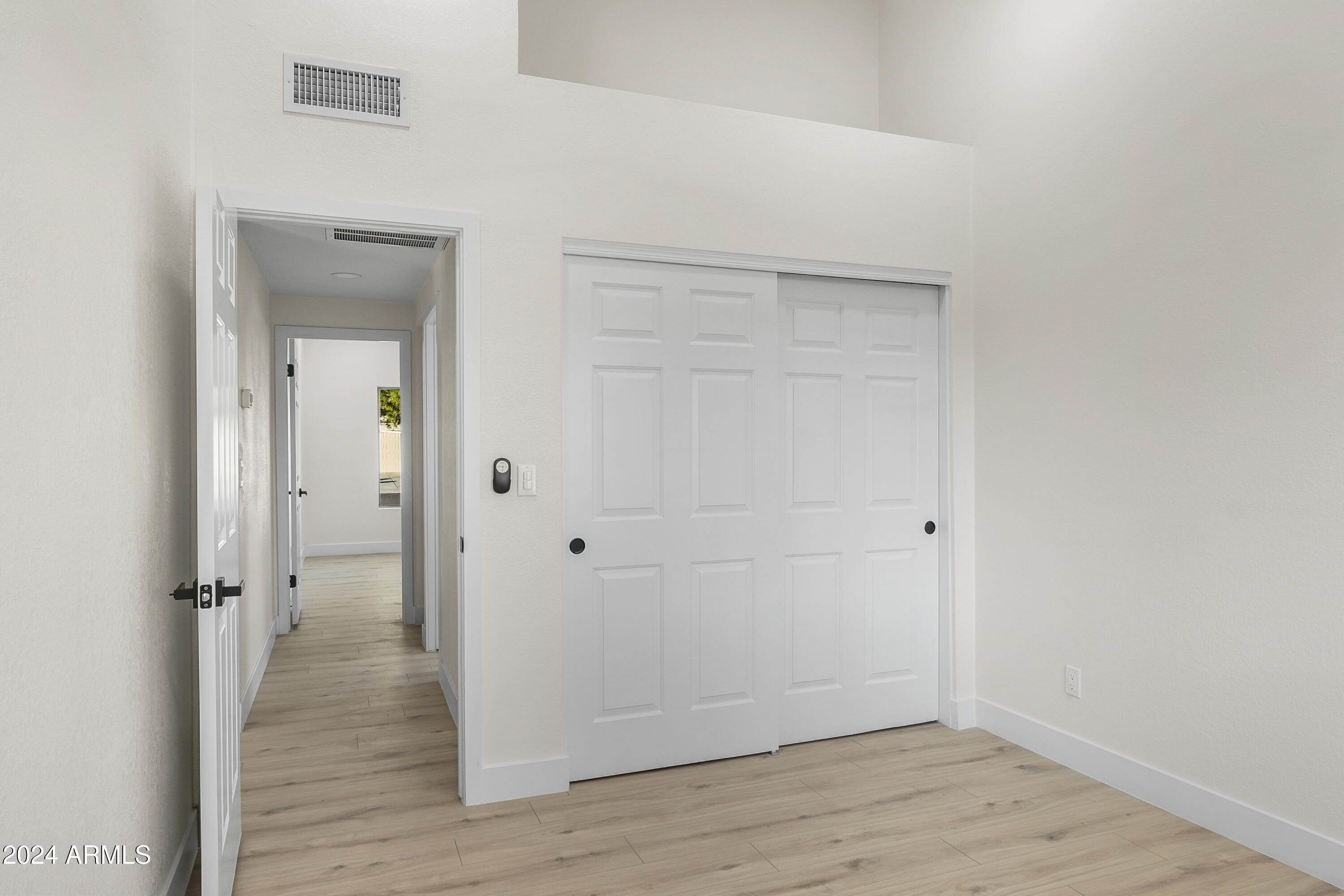 7817 West Wethersfield Road Peoria, AZ 85381 - Photo 27 of 32 DSC04765