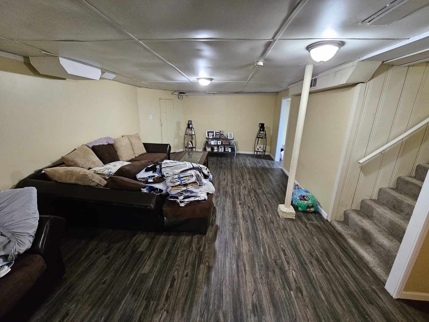 239 South McLean Boulevard Elgin, IL 60123 - Photo 22 of 30 a bed room with furniture and wooden floor