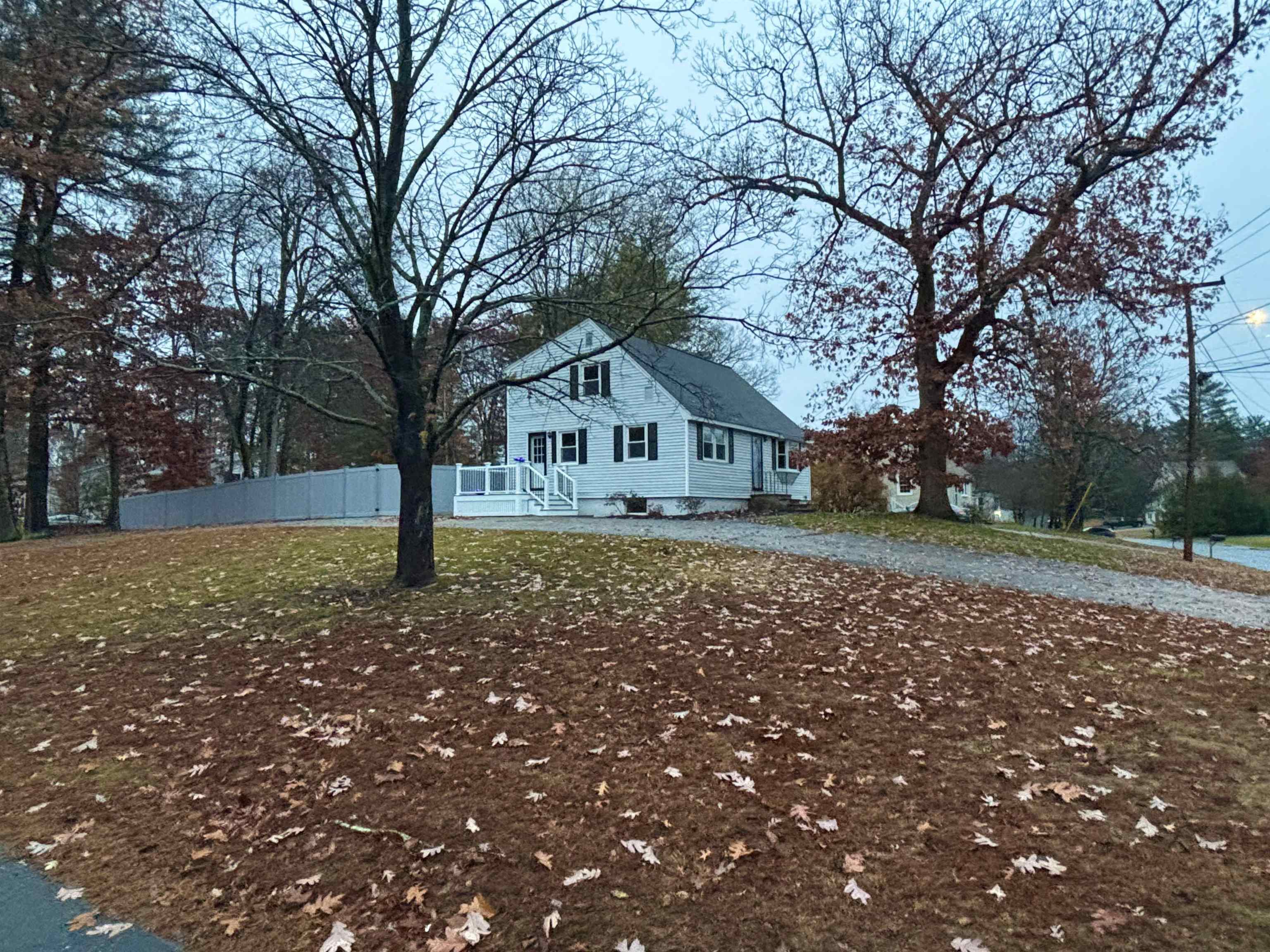 10 Townsend Avenue Salem, NH 03079 - Photo 2 of 41