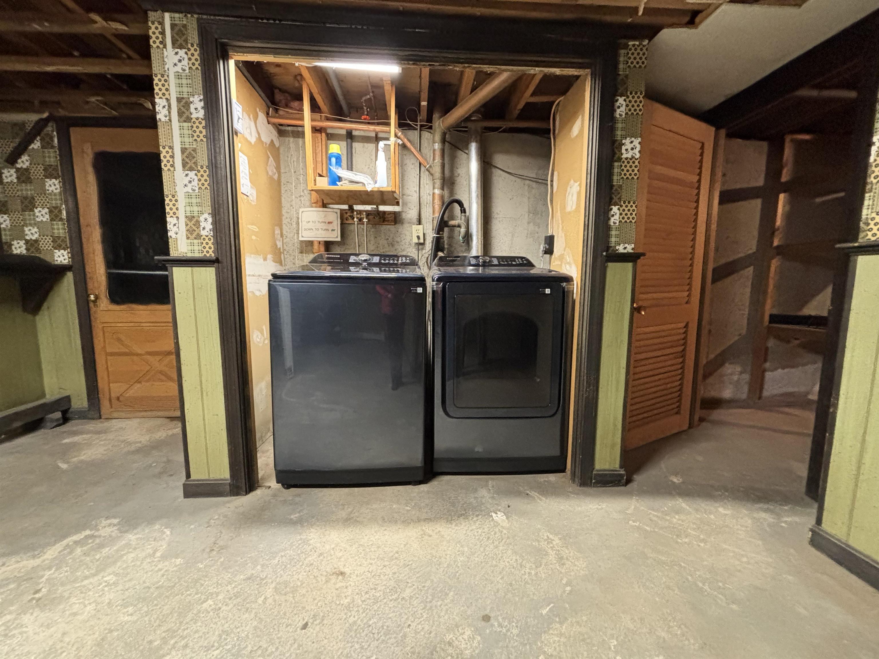 10 Townsend Avenue Salem, NH 03079 - Photo 26 of 41