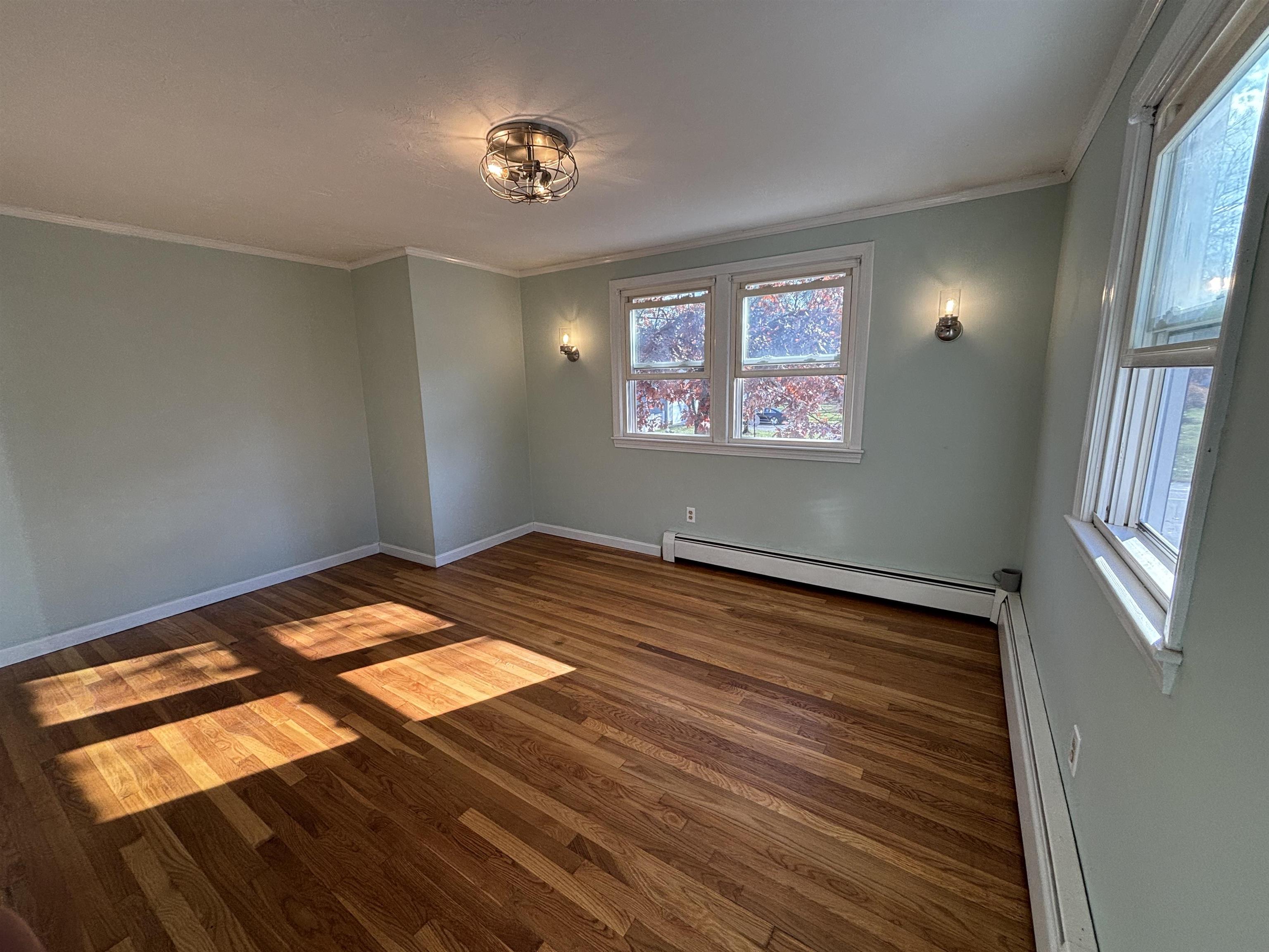 10 Townsend Avenue Salem, NH 03079 - Photo 9 of 41