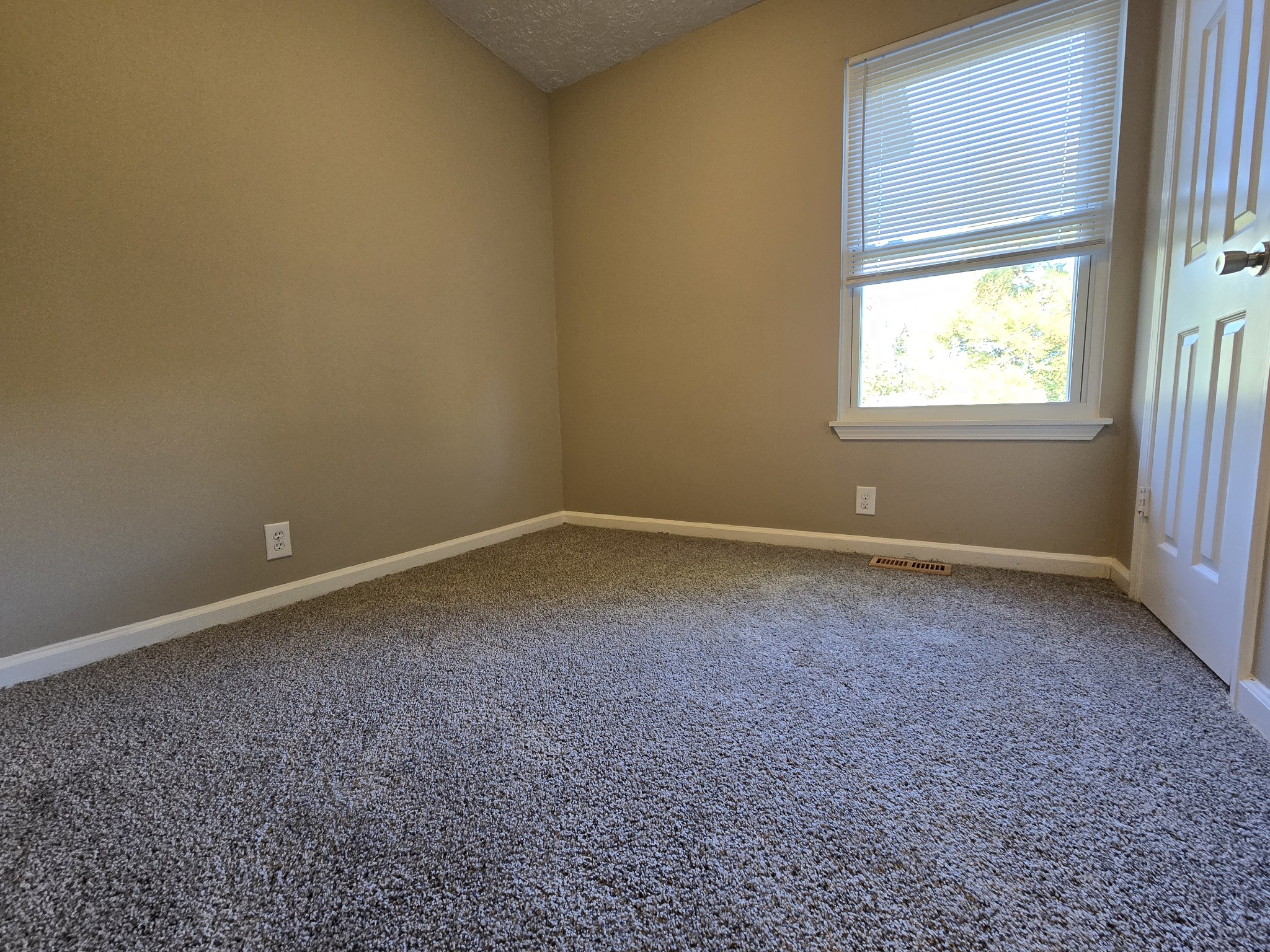 6 C Cable Road Oak Grove, KY 42262 - Photo 13 of 16 Gallery Image 13