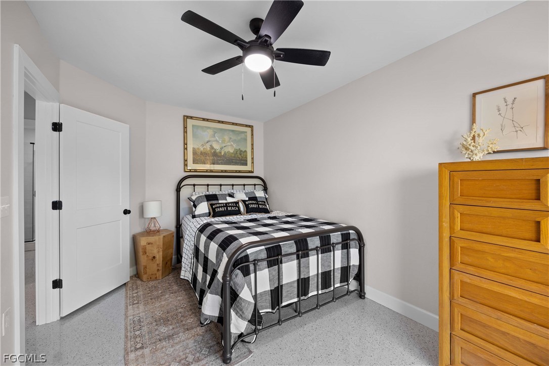 887 Casa Ybel Road Sanibel, FL 33957 - Photo 23 of 49
