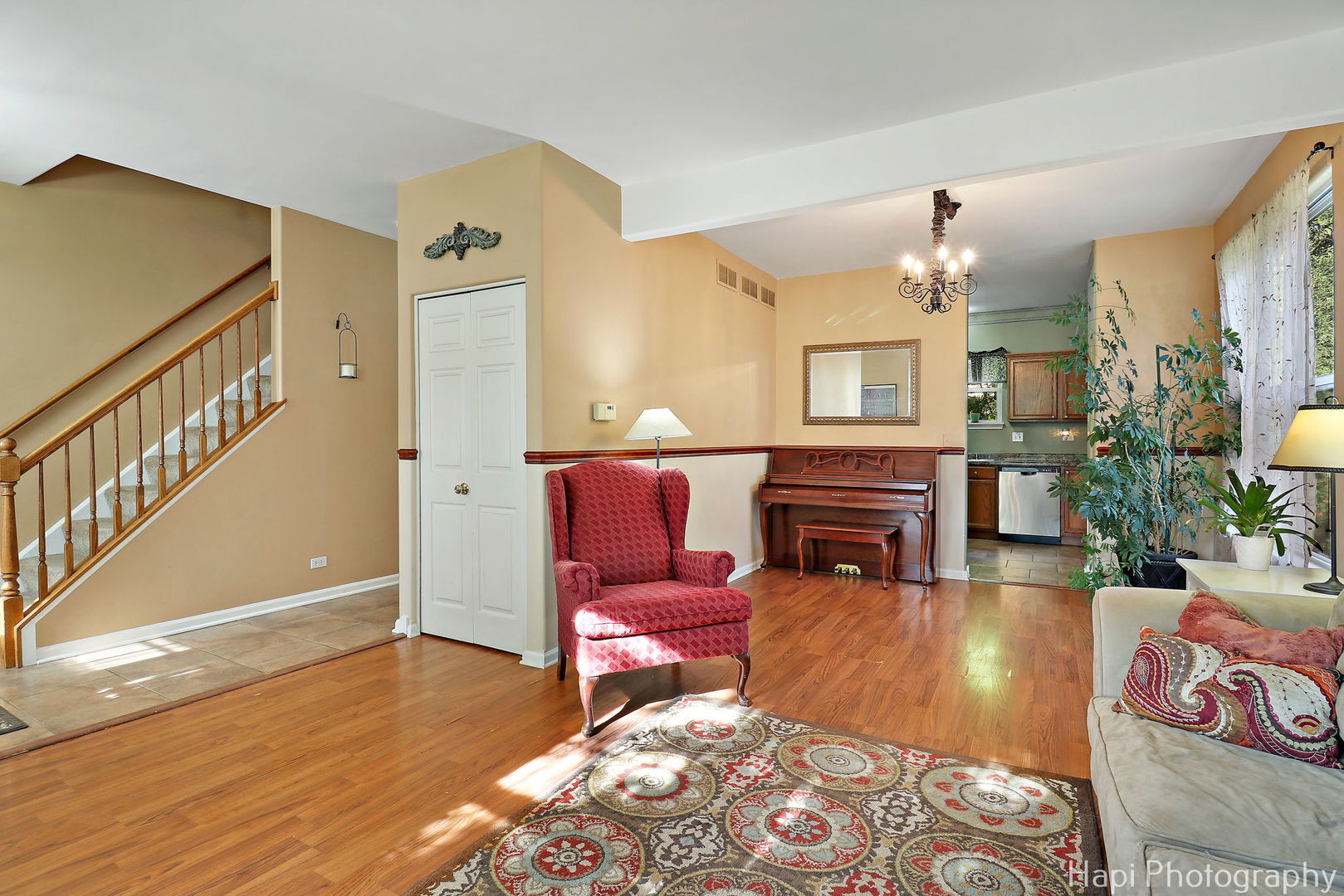 437 Deer Run Road Lakemoor, IL 60051 - Photo 5 of 36 Gallery Image 5