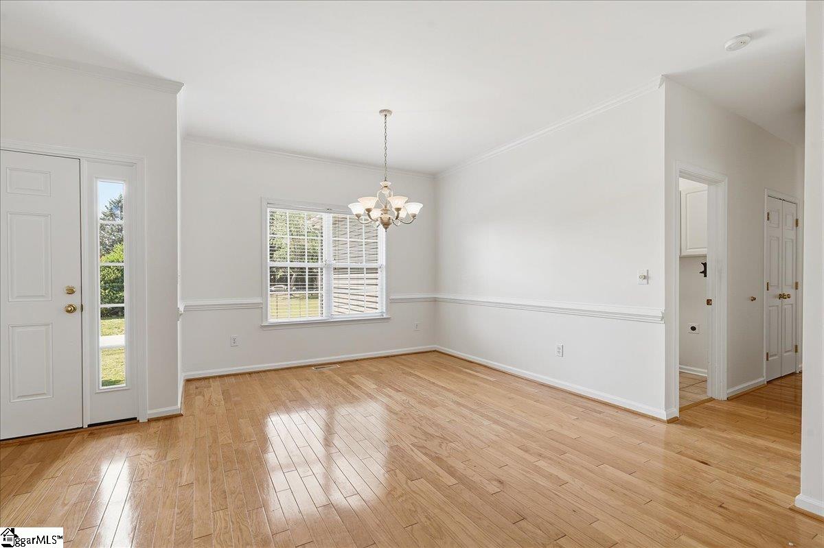 407 Roberts Road Taylors, SC 29687 - Photo 15 of 46 Gallery Image 15