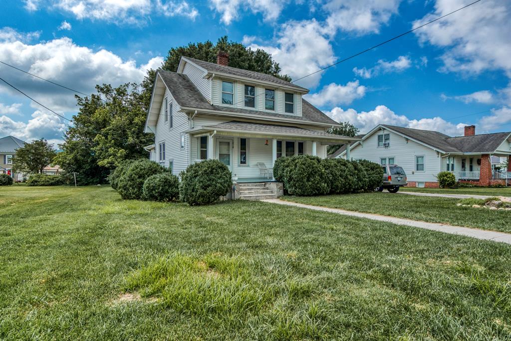 1010 Old Stage Road Chilhowie, VA 24319 - Photo 1 of 24 Gallery Image 1