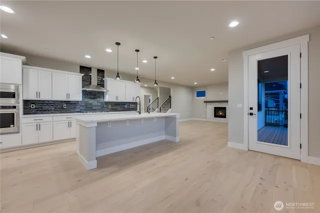 $1,779,950 | 20231 125th Avenue Northeast, Unit SM209, Bothell, WA 98011