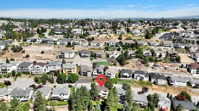 $649,000 | 8522 East Parkside Lane, Spokane, WA 99217