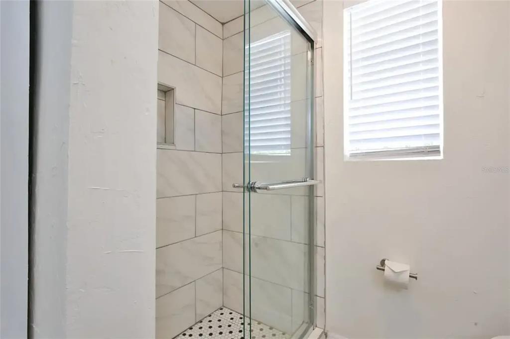 5622 South Lockwood Ridge Road Sarasota, FL 34231 - Photo 23 of 26 Gallery Image 23
