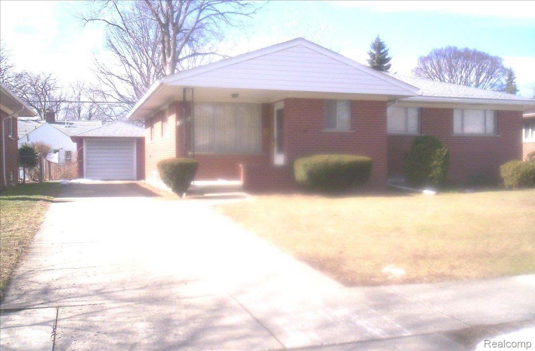 13525 Salem Road Redford, MI 48239 - Photo 1 of 9 FRONT VIEW
