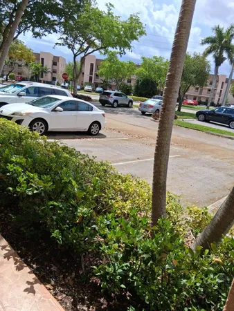 $88,300 | 10303 Sunrise Lakes Boulevard, Unit 103, Sunrise, FL 33322