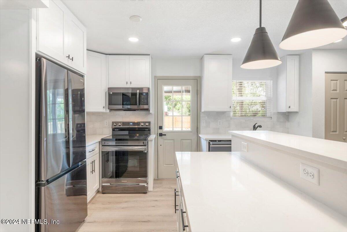 1914 Sprinkle Drive Jacksonville, FL 32211 - Photo 12 of 37 16-FULL-007