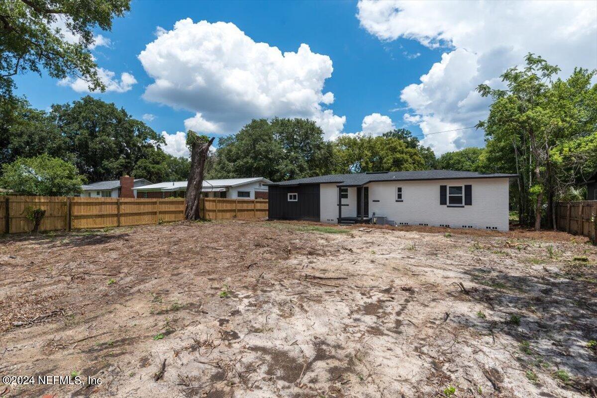 1914 Sprinkle Drive Jacksonville, FL 32211 - Photo 34 of 37 39-FULL-023