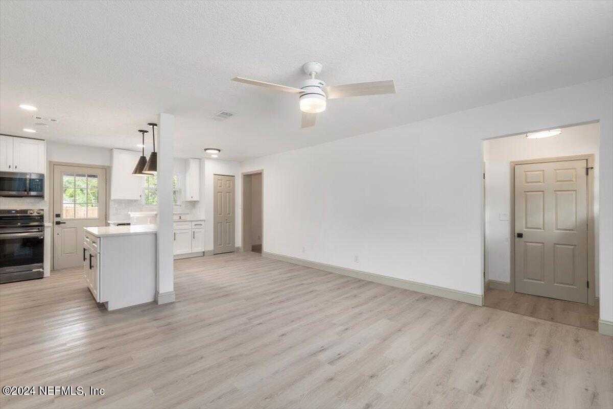 1914 Sprinkle Drive Jacksonville, FL 32211 - Photo 6 of 37 09-FULL-011