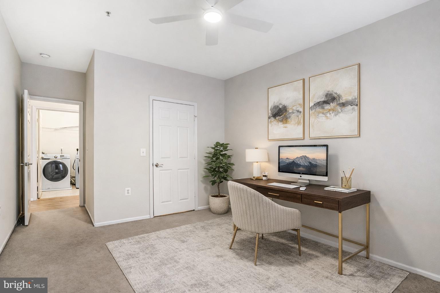 11800 Old Georgetown Road, Unit 1207 North Bethesda, MD 20852 - Photo 9 of 65 a workspace with furniture and window