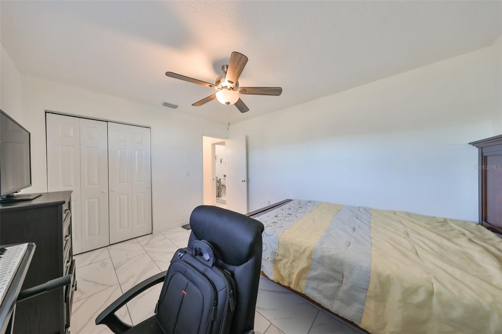 703 Rutgers Place Sun City Center, FL 33573 - Photo 15 of 21