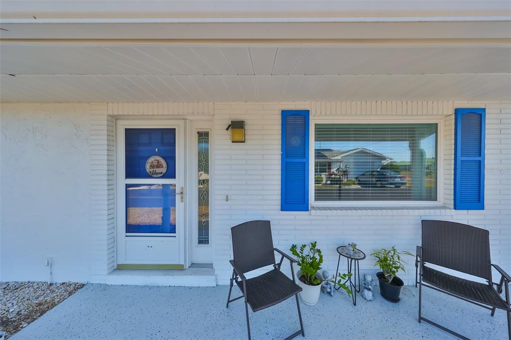 703 Rutgers Place Sun City Center, FL 33573 - Photo 2 of 21