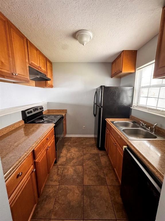 2302 South Maki Road, Unit 73 Plant City, FL 33563 - Photo 4 of 16