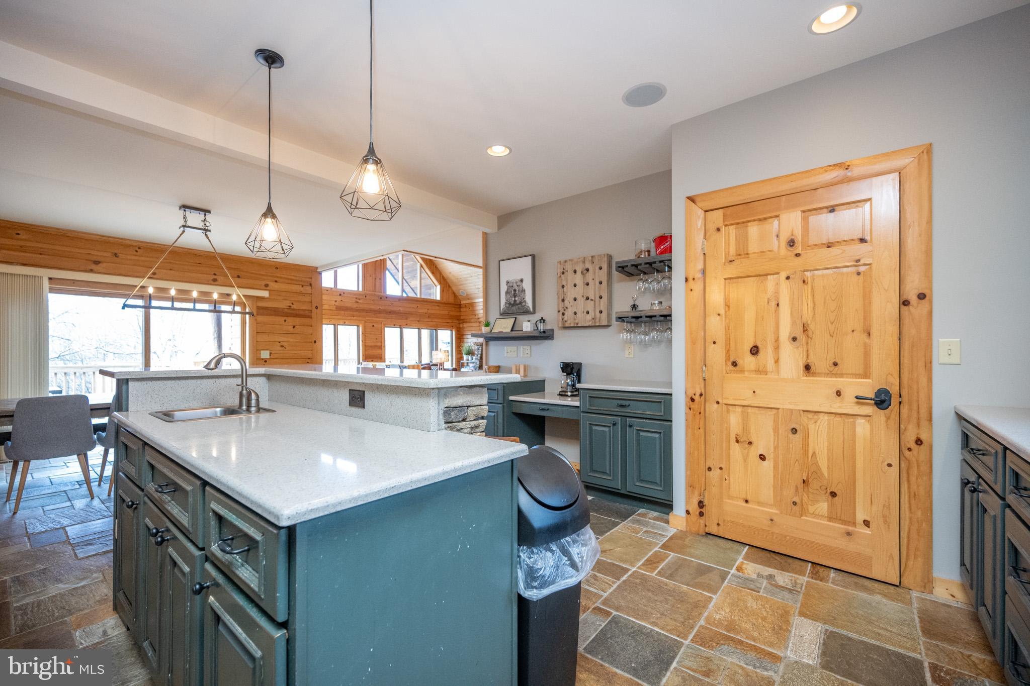 246 Mountaintop Road McHenry, MD 21541 - Photo 11 of 74 Gallery Image 11