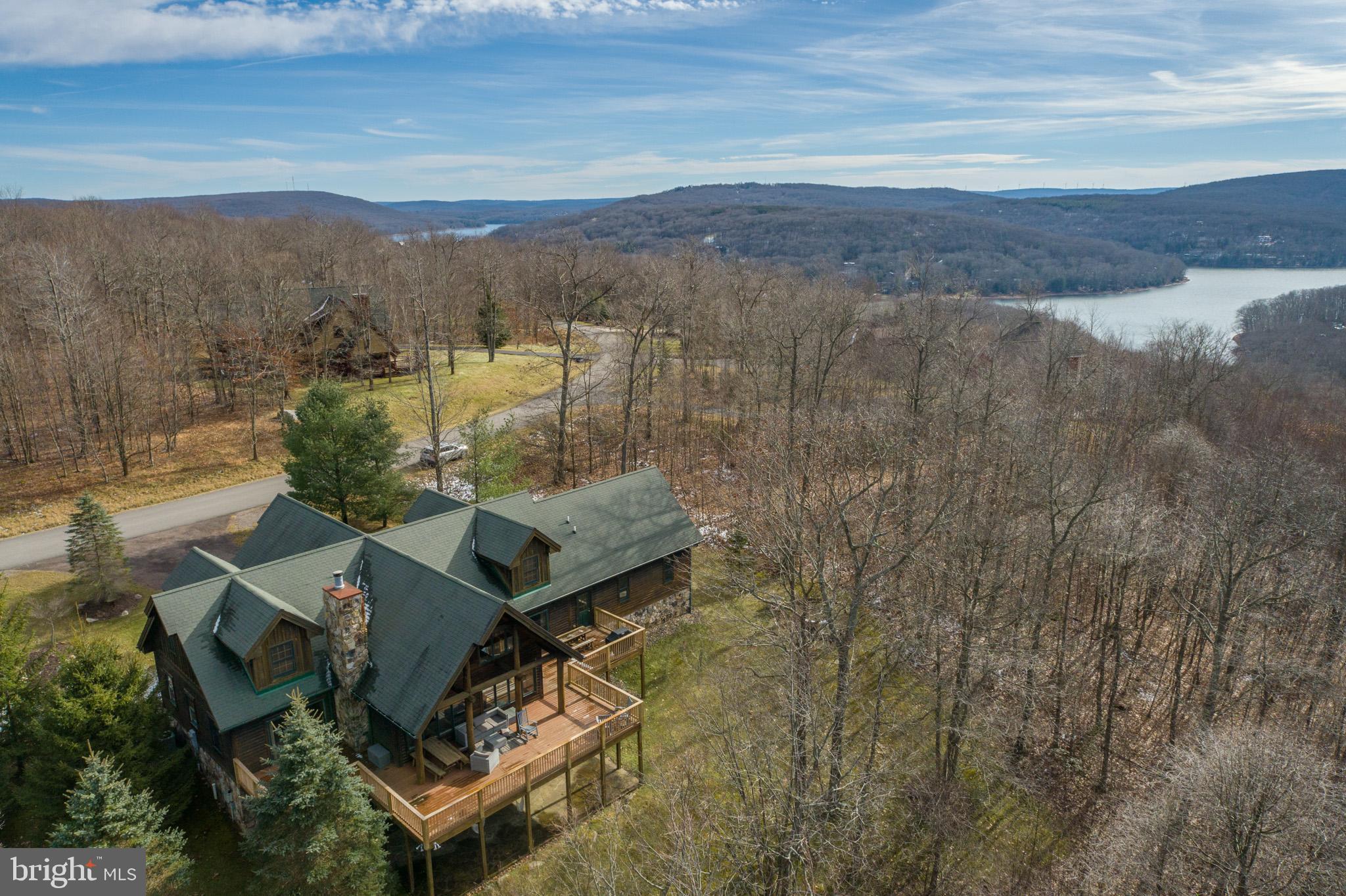 246 Mountaintop Road McHenry, MD 21541 - Photo 2 of 74 Gallery Image 2