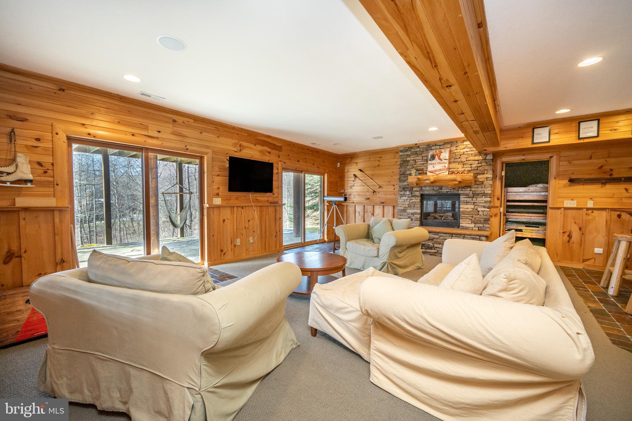 246 Mountaintop Road McHenry, MD 21541 - Photo 56 of 74 Gallery Image 56
