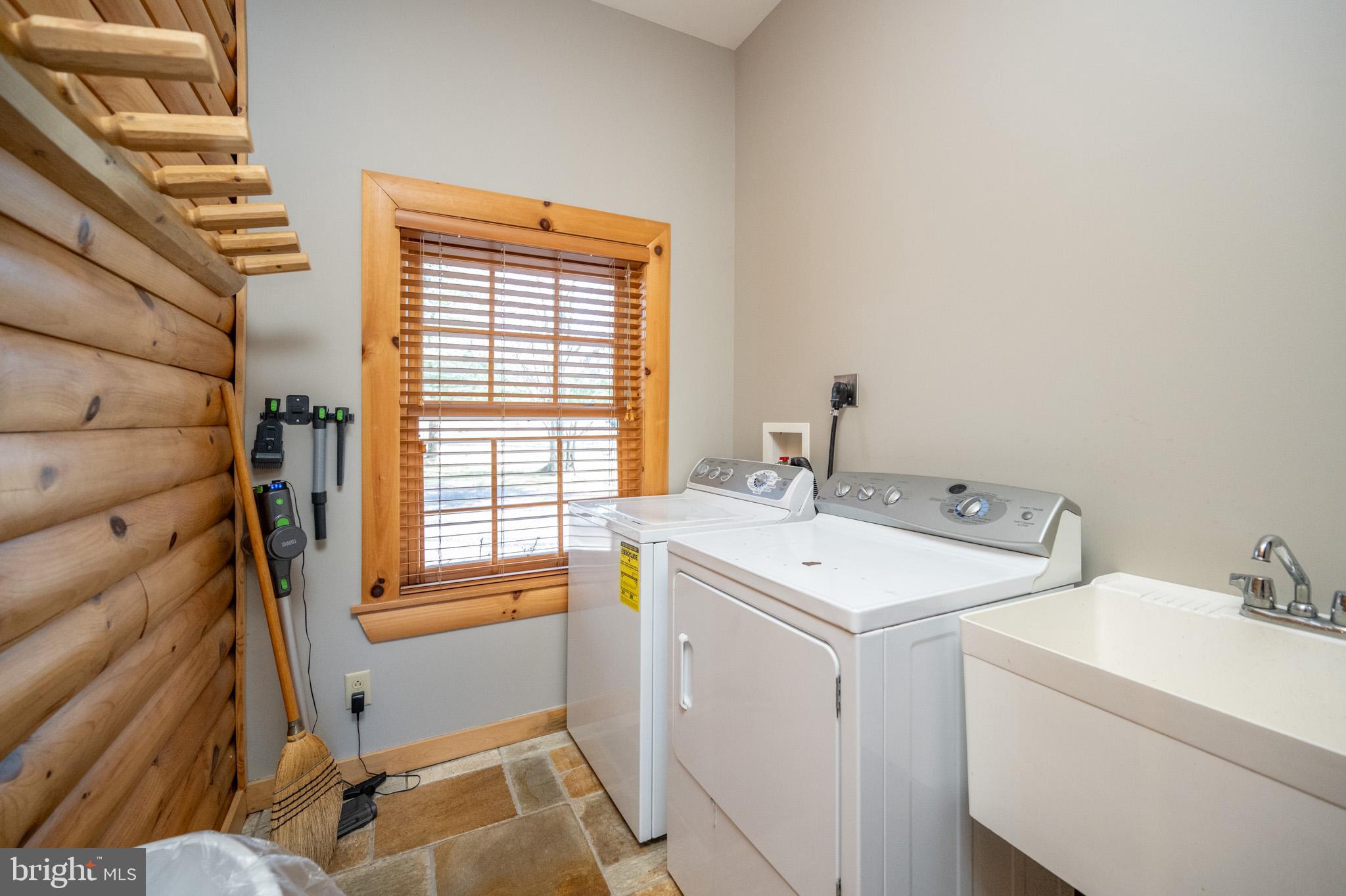 246 Mountaintop Road McHenry, MD 21541 - Photo 70 of 74 Gallery Image 70