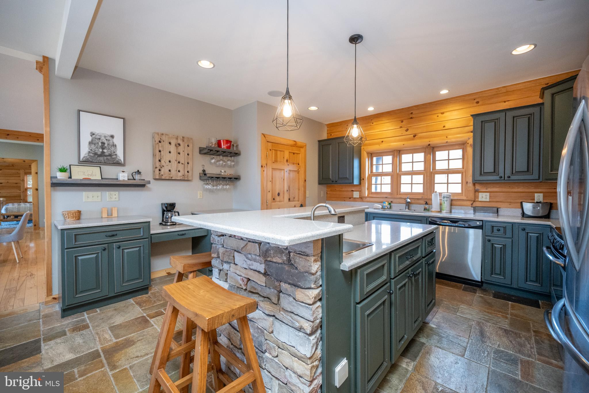 246 Mountaintop Road McHenry, MD 21541 - Photo 8 of 74 Gallery Image 8