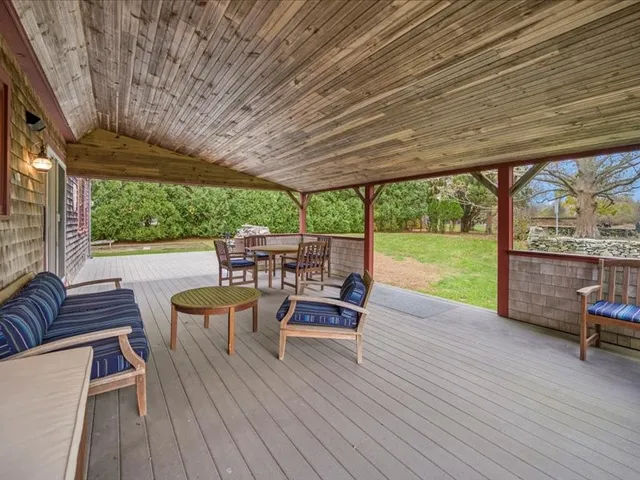 $1,099,000 | 24 Peaceful Way, Tiverton, RI 02878