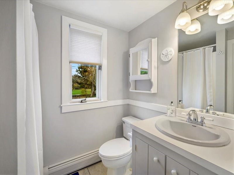 24 Peaceful Way Tiverton, RI 02878 - Photo 34 of 49