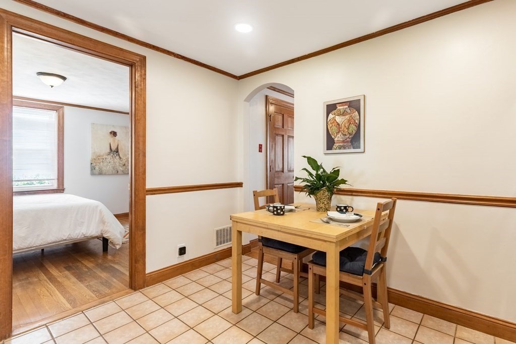 44 Ralph Street Medford, MA 02155 - Photo 12 of 28 Gallery Image 12