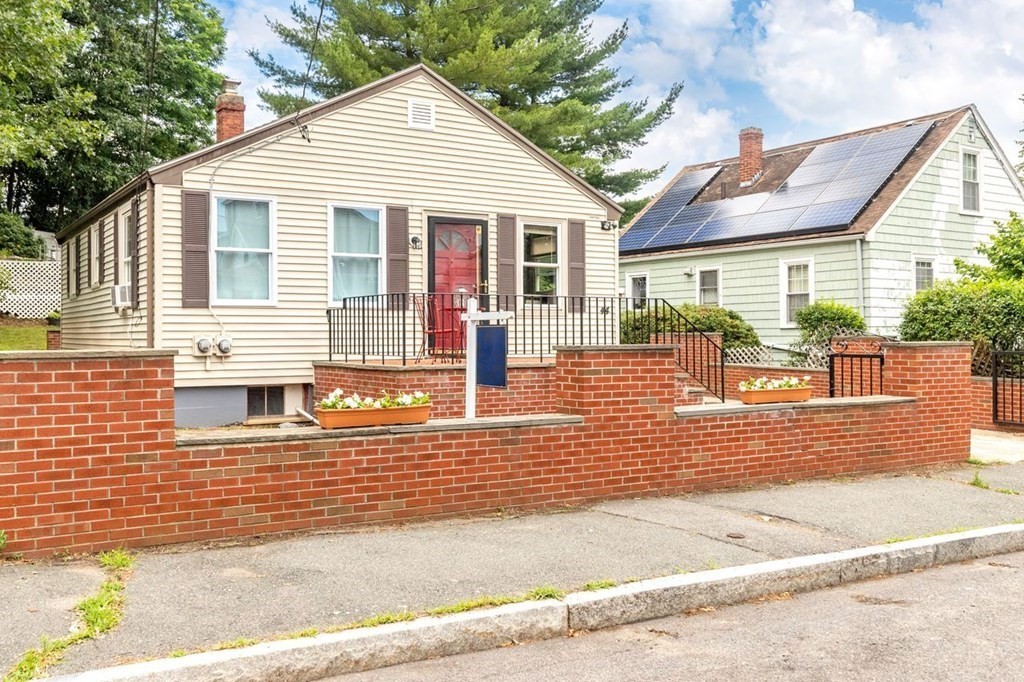 44 Ralph Street Medford, MA 02155 - Photo 2 of 28 Gallery Image 2