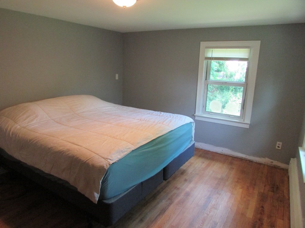 86 Center Road Dudley, MA 01571 - Photo 16 of 25 Gallery Image 16