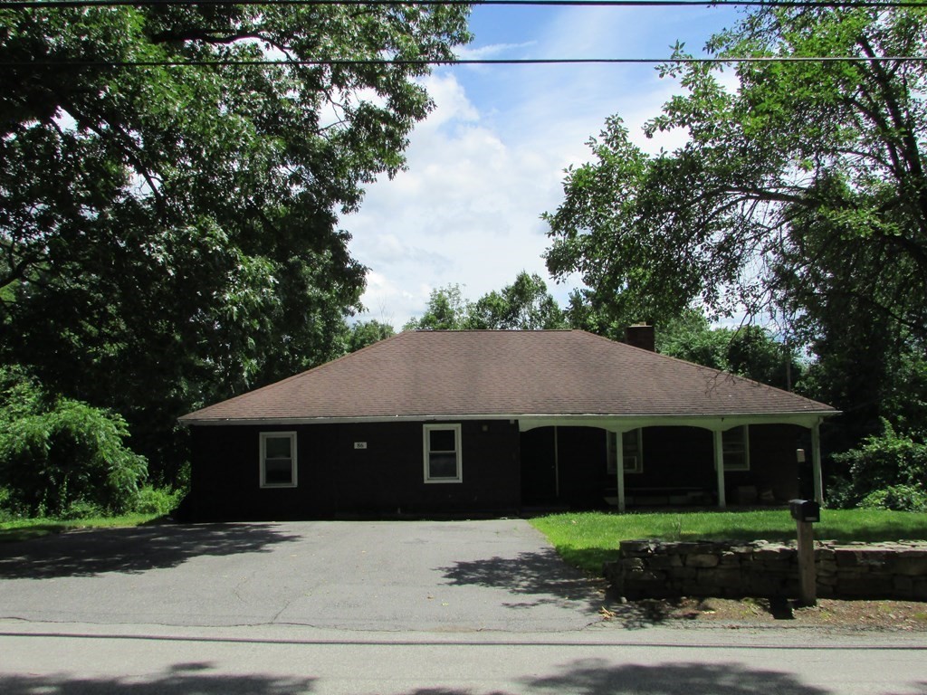 86 Center Road Dudley, MA 01571 - Photo 2 of 25 Gallery Image 2