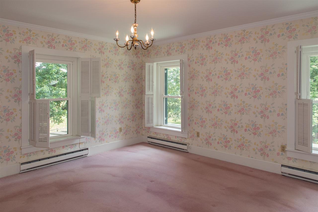 395 Kindig Road Waynesboro, VA 22980 - Photo 33 of 45 a view of livingroom with window