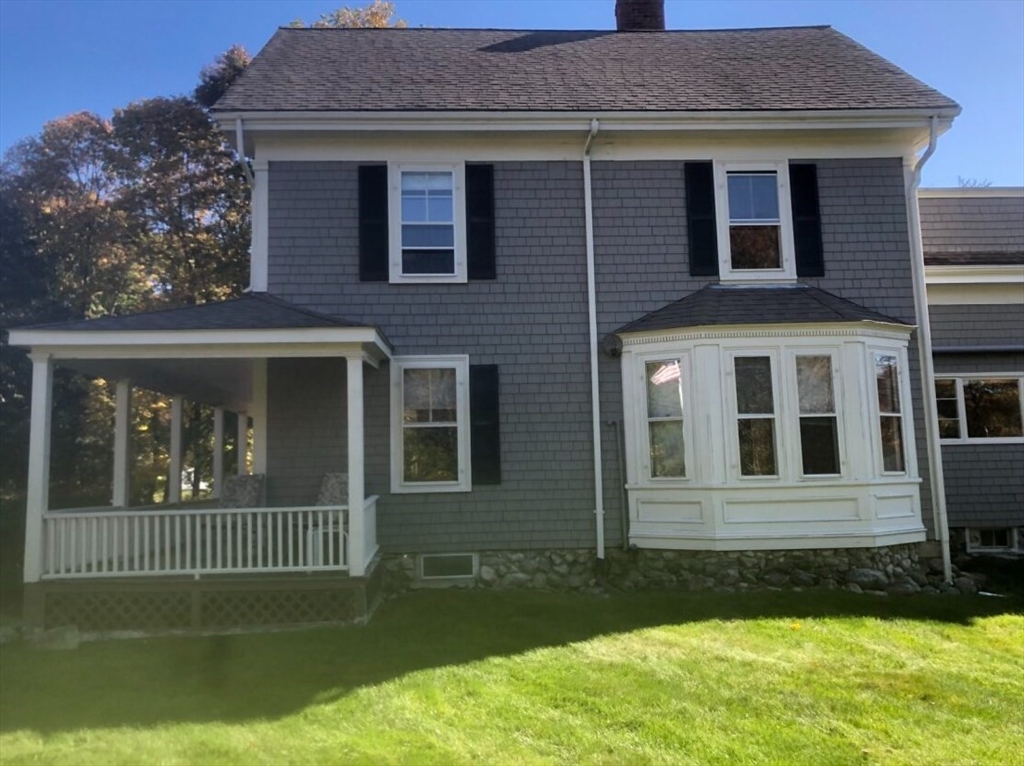 133 Clapp Road Scituate, MA 02066 - Photo 3 of 24 Gallery Image 3