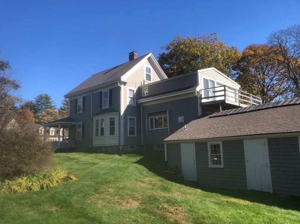 133 Clapp Road Scituate, MA 02066 - Photo 4 of 24 Gallery Image 4