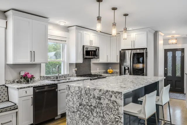 $2,995,000 | 15 Center Street, Provincetown, MA 02657