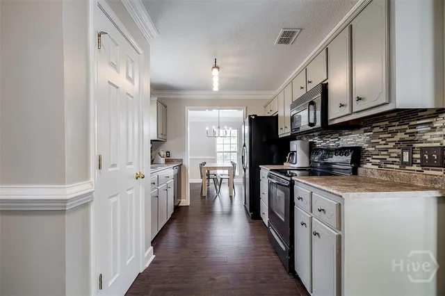 $367,000 | 391 Hawk Hammock Road, Springfield, GA 31329