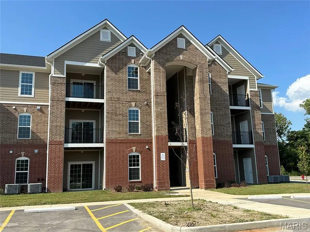 $1,450 | 131 Harmony Mdws Court, Dardenne Prairie, MO 63368