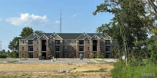 $1,450 | 131 Harmony Mdws Court, Dardenne Prairie, MO 63368