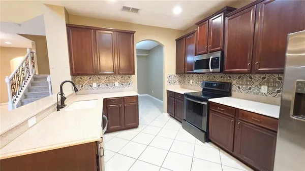 $2,700 | 1116 Limestone Run, Sanford, FL 32771