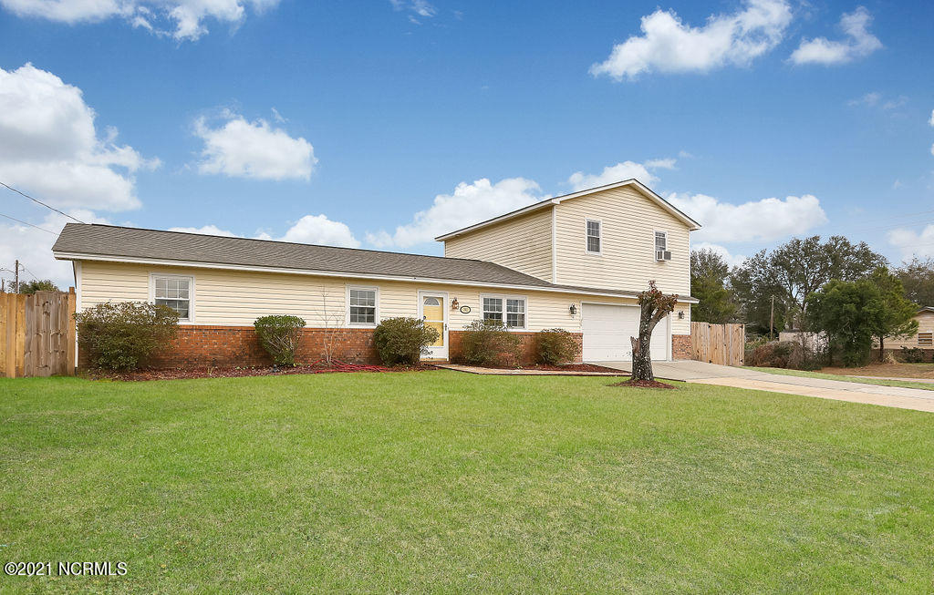 302 Burbank Road Wilmington, NC 28412 - Photo 5 of 30 302BurbankRoad-02