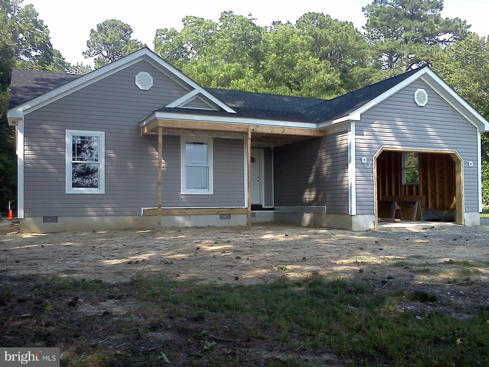 1131 Perrys Corner Road Grasonville, MD 21638 - Photo 2 of 6 Exterior (Front)